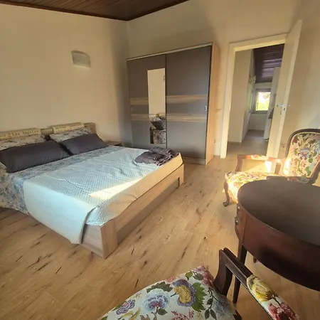 Holiday home Luna Lierna